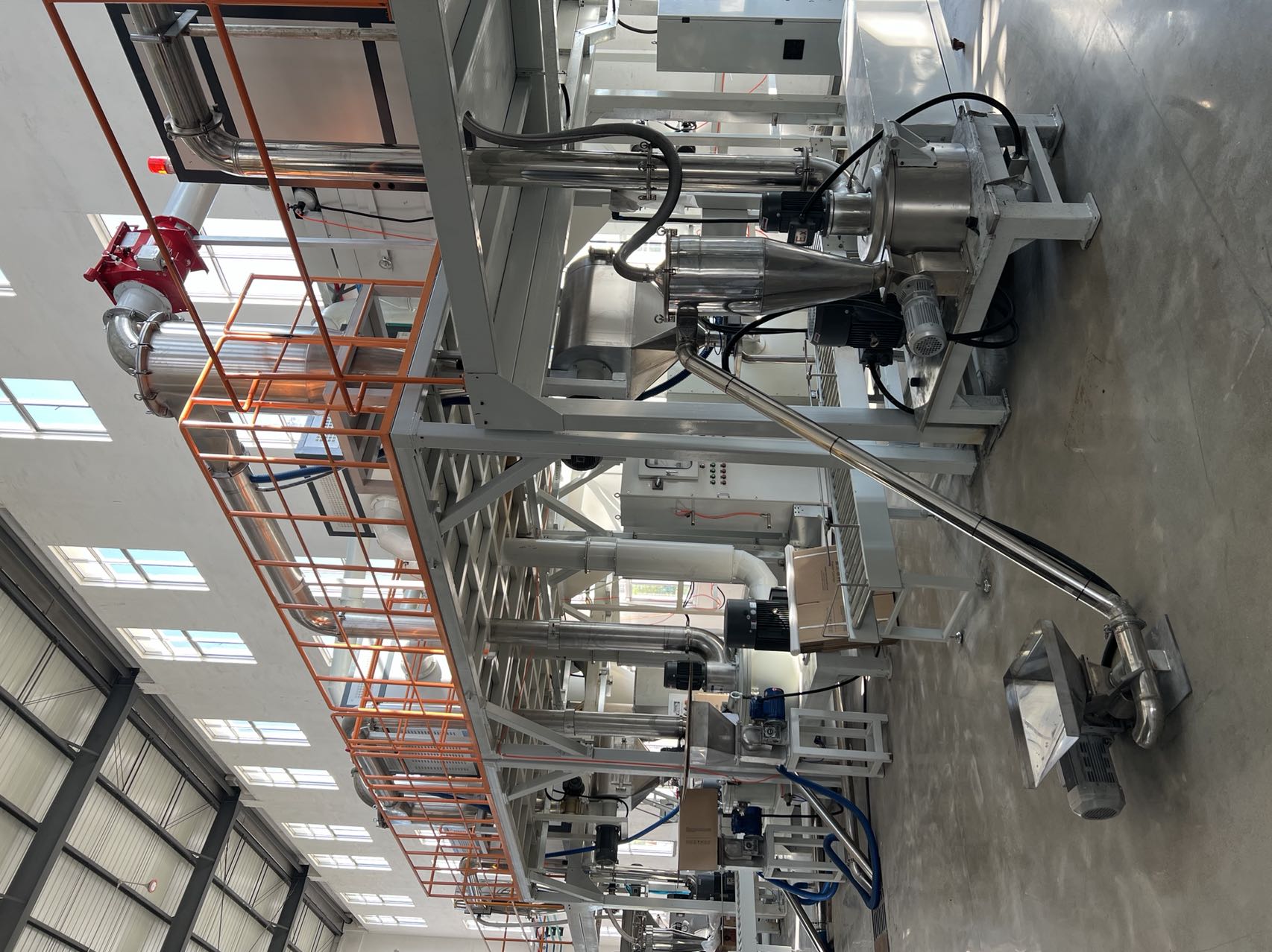 关于登王涂料